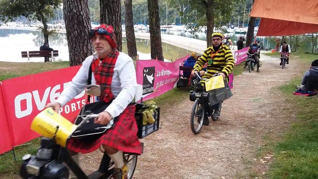 Caravane Solex du Marathon de VANNES 2015 ...avec Mario et son petit vélo