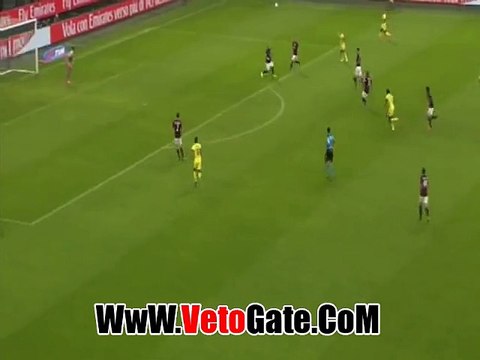 كوندوجبيا يتقدم بالهدف الاول انتر ميلان فى الميلان