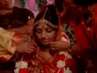 Eurythmics - Sisters Are Doin It For