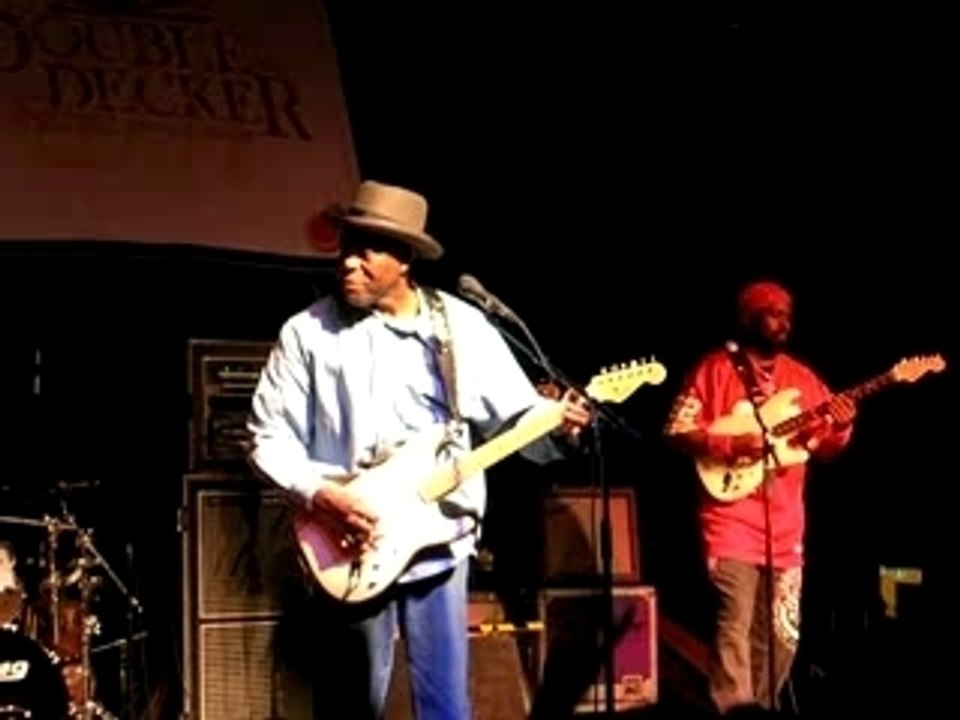 Buddy Guy - Boom Boom (Oxford, MS)