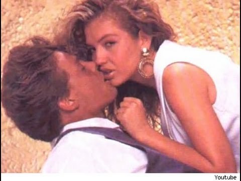 Thalia en SuperLatina: ¿Tuvo un Romance con Luis Miguel? - Gabriela Natale