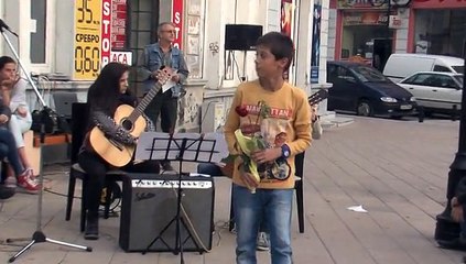 Среща в 5:55, Арт академия на открито, Артцентрик