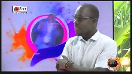 quelqu'un a pété sur le plateau de YEEWULEEN