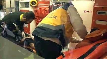 Yolda yürürken sırtına kurşun isabet etti