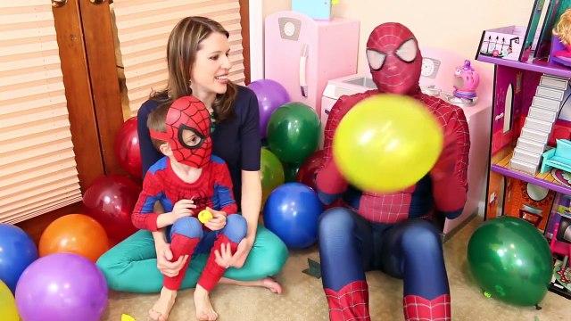 SURPRISE TOYS GIANT BALLOON DROP POP CHALLENGE ✪ Huge Surprise Toys Video Frozen DisneyCar