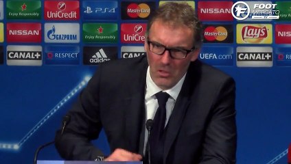 Blanc fustige ses attaquants