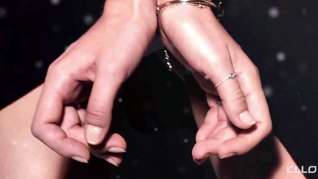 ПРЕМЬЕРА! Елена Темникова - Зависимость (lyric video) - YouTube