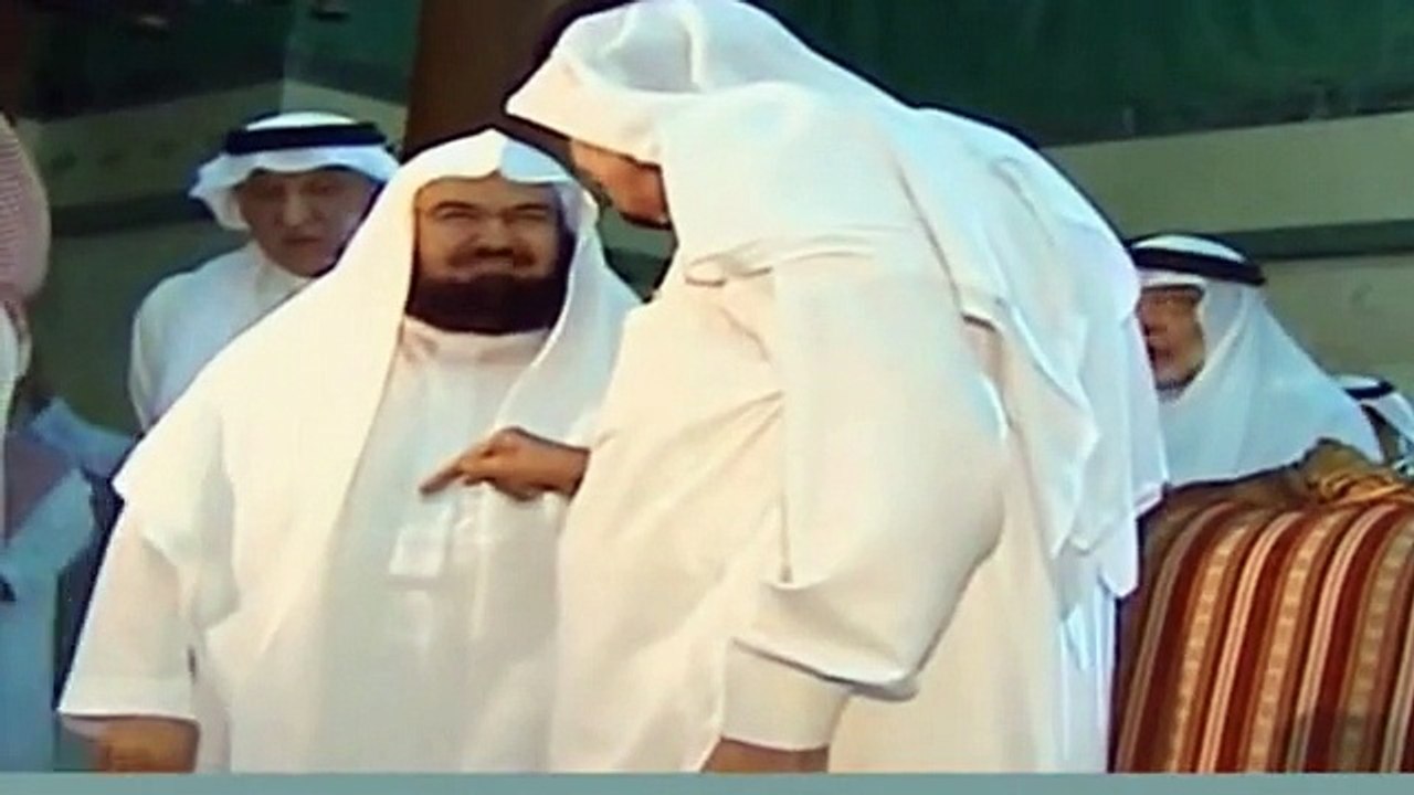 SUBHANALLAH, INILAH REKAMAN DI DALAM KA'BAH YG PERTAMA DIPUBLIKASIKAN