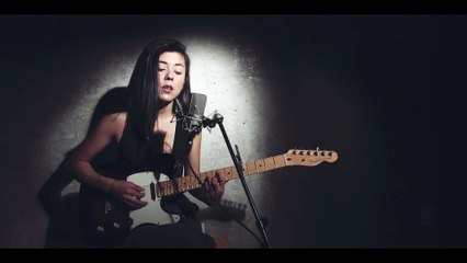 Drake - Hotline Bling (Cover) by Daniela Andrade