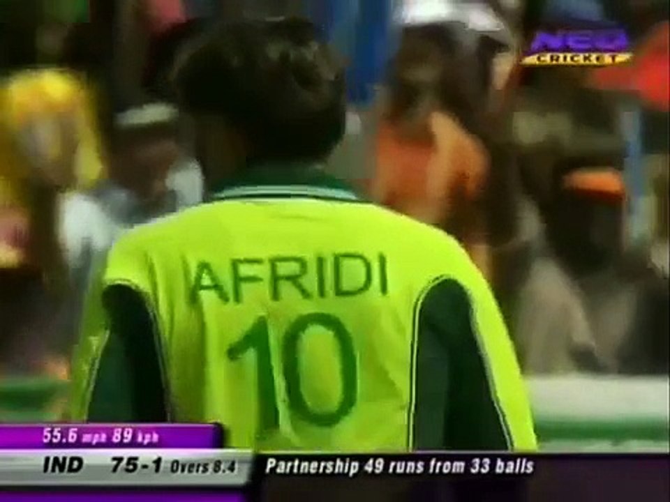 Dhoni vs Afridi
