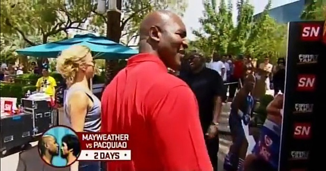 Punching power machine: Evander Holyfield vs Cain Velasquez