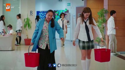 Kırgın Çiçekler 14.Bölüm - Benim annem öyle biri değildi!