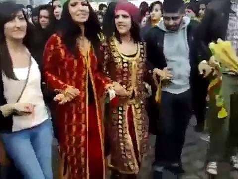 Avrupa Kürt Geçleri Halay - [ Kürt Halayı ]