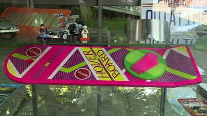 El auto de Marty McFly llega al futuro en Chile