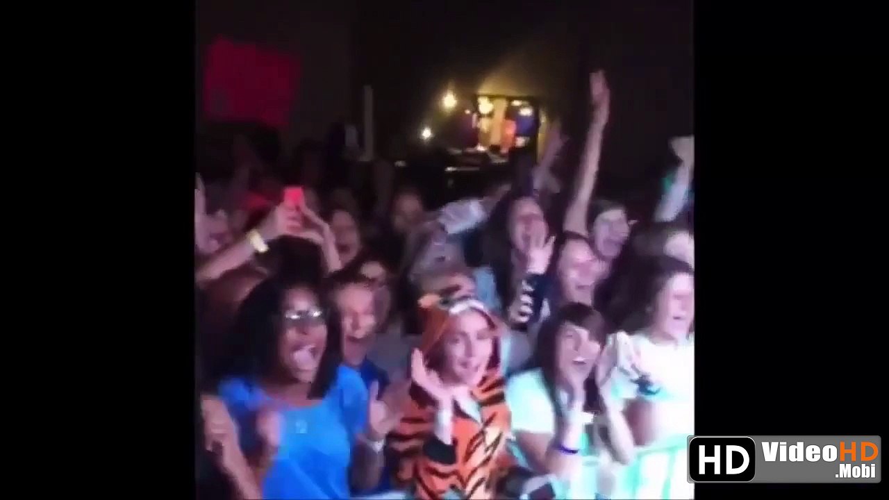 Funny girls Fails -- Funny Pranks --Streich -- Funny Vines Video --PRANK 2015