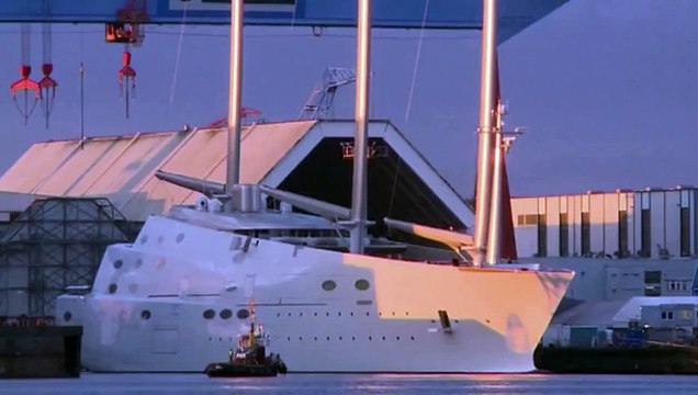 This is the biggest Super Yacht ever build now on the sea!!