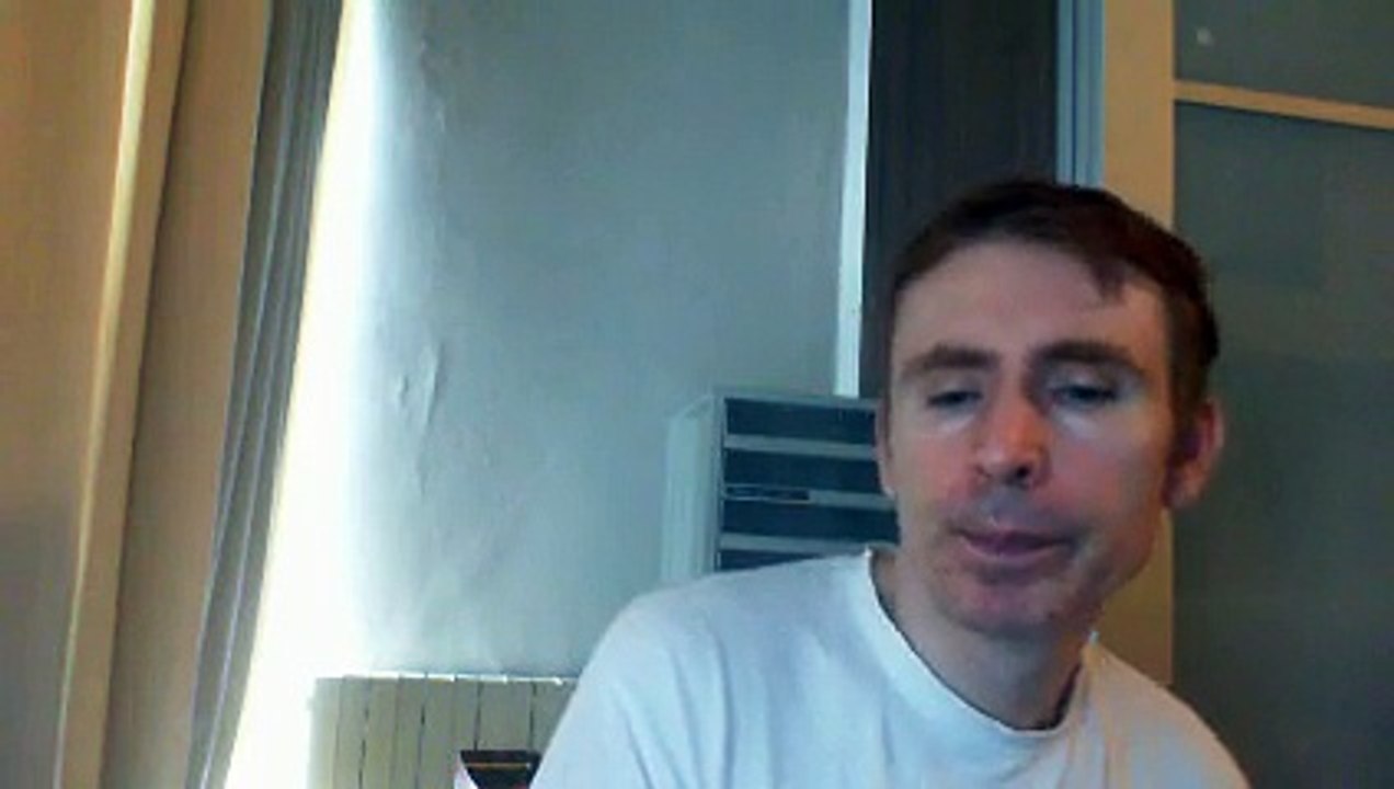 Wiwi égratigne "walk along" de Trijntje Oosterhuis