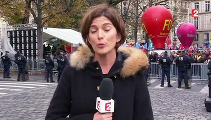 En colère, les salariés d'Air France se rassemblent