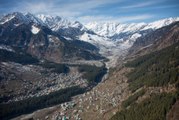 Snowboarding In India - Fredi Kalbermattern Shreds The Himalayas