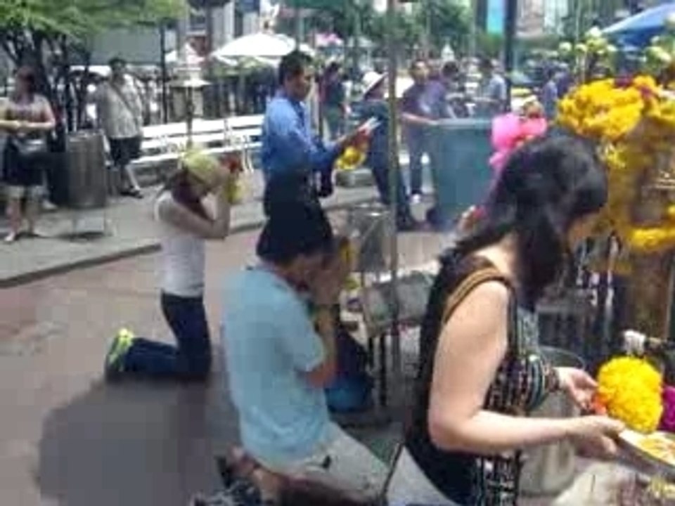 Phra Phrom Erawan Shrine