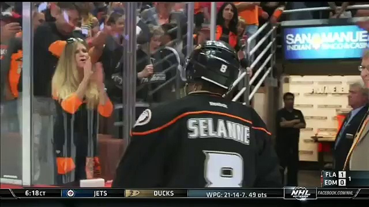Teemu Selanne's Top 10 plays of his career