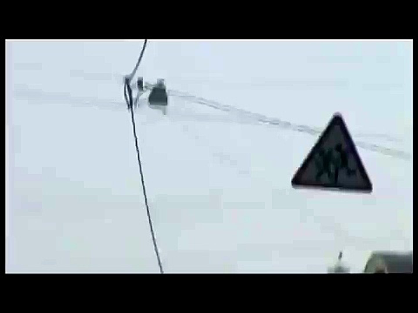 Ispolzovanie-kronshteyna-dlya-trosa-CS1-CS2