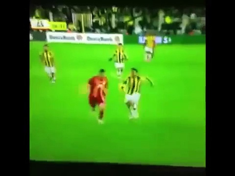 Burak Yılmazın vurusunda büyü mü var yoksa ipmi ?