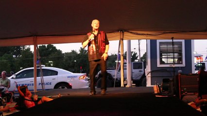 Chris Drummond sings 'Shoppin' Around' Elvis Week 2015