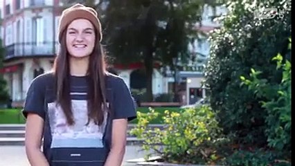 New bike stunts by girls