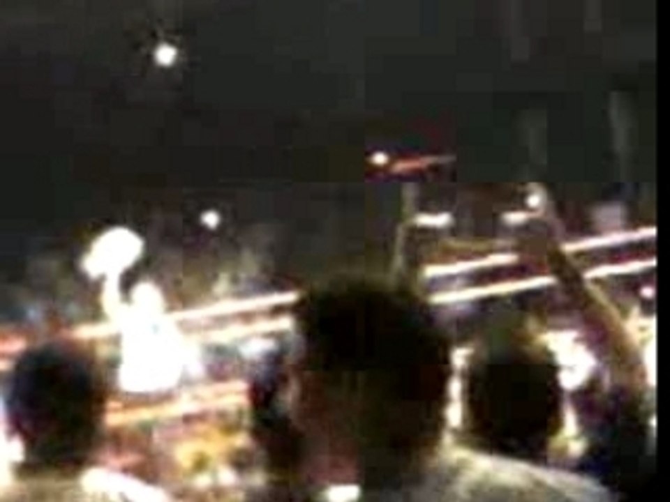 WWE RAW PARIS Edge vs Cena fin du match