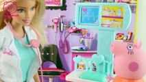 Pig George e Peppa Pig Tomam Vacina na Doutora Barbie Isabela Novelinha ToyToysBrasil em P