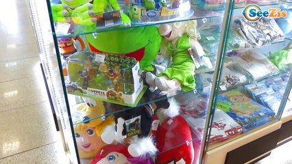 ✔ Беби Борн и девочка Маша открывают Хэппи Мил в Макдональдсе - McDonald's Happy Meal & Baby Born