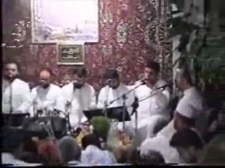المنشد أبو بهجت أبو شعر - على عيني بكت عيني - أنشودة نادرة