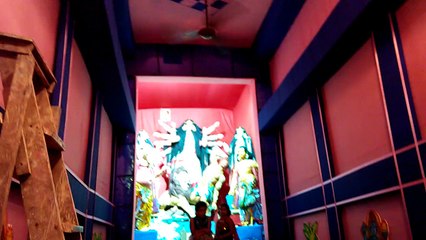 下载视频: Durga Puja 2015: Youth Organization Mahamaya Sangha