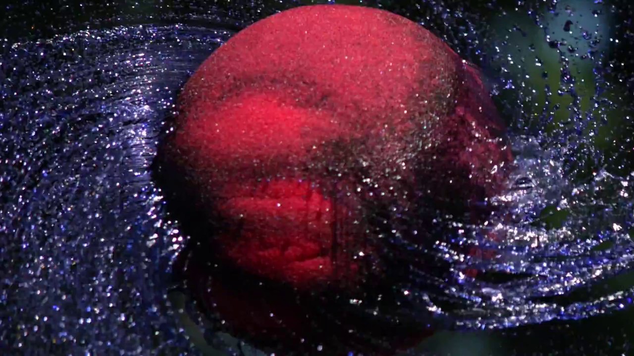 Les Slow Mo guys filment une spiral d'eau... Magique!