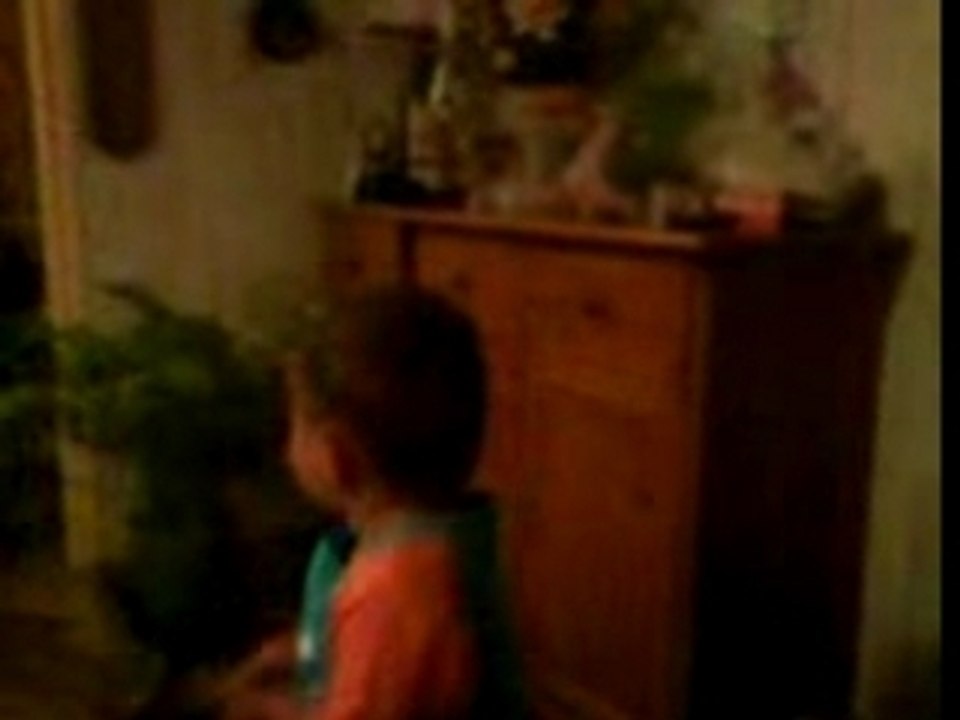 MOV00032