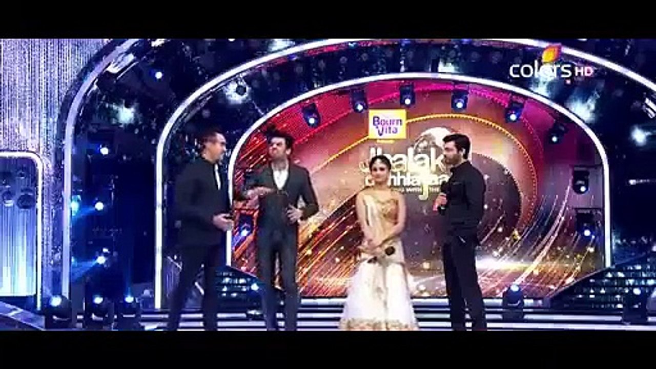 Fawad Afzal Khan gets down on his knees for Actress