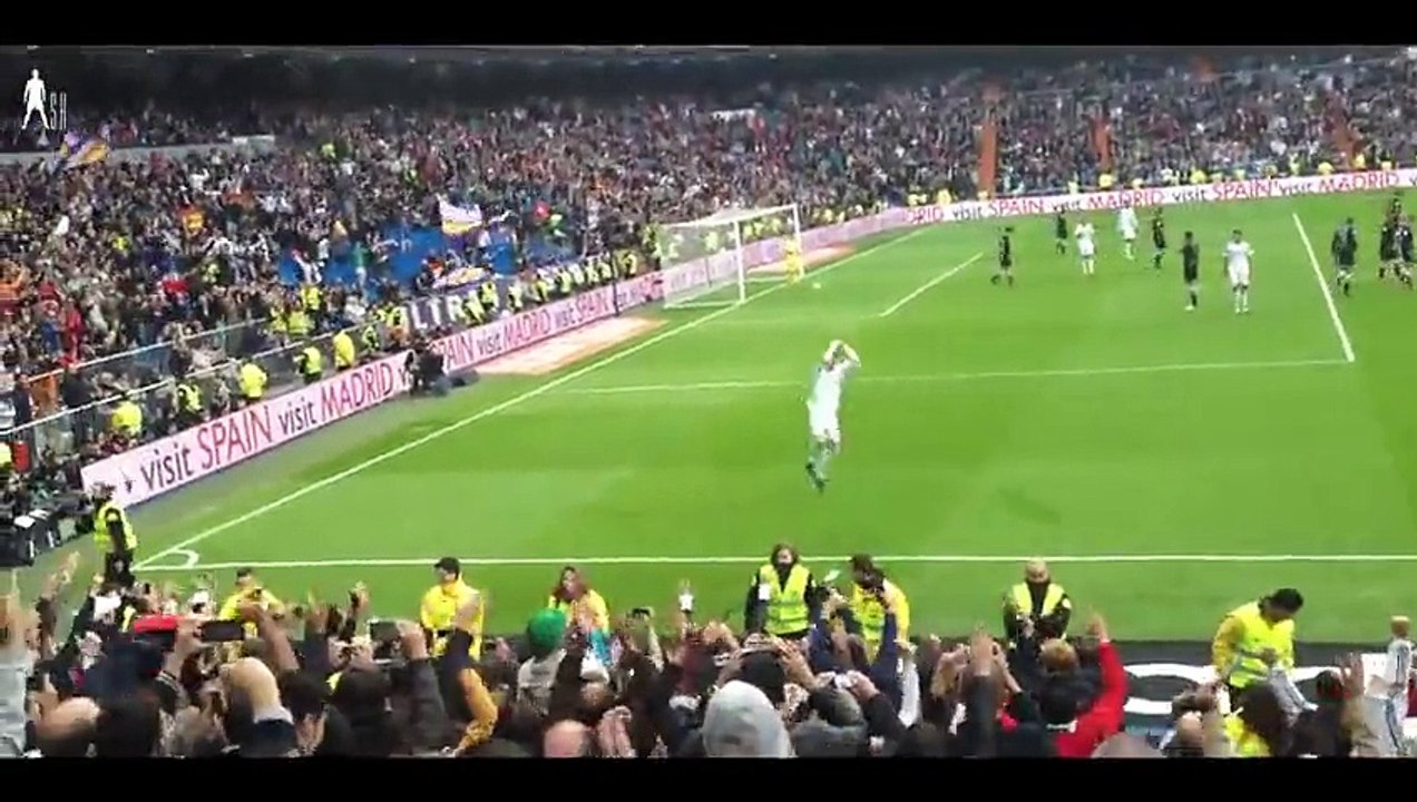 Cristiano Ronaldo ● TOP 10 Live Recorded Goals - 2009-2015 HD