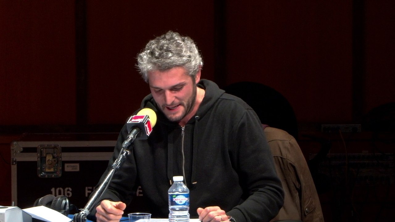 L'humeur originale de Pierre Emmanuel Barré  : "A nos amis les réfugiés"