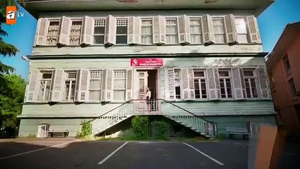 Kırgın Çiçekler Tanıtım