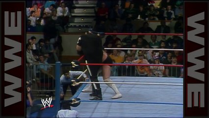 Hacksaw Jim Duggan wins the inaugural Royal Rumble Match