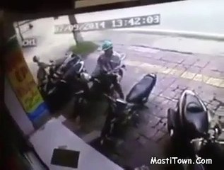 India Mein Jab Chor Pakad Mein Aa Jata Hai 😂