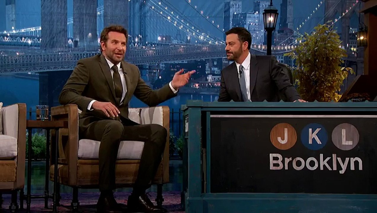 Bradley Cooper affronte Kimmel dans une partie de Scrabble