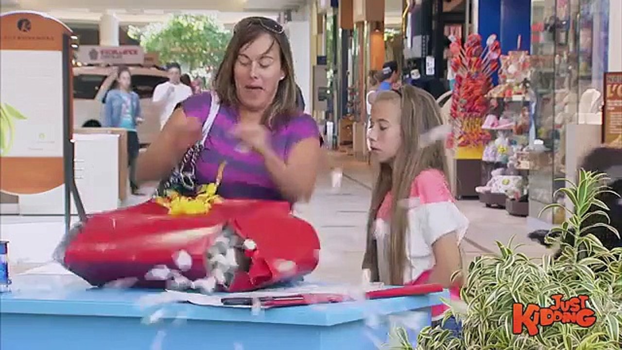 Explosive Gift Prank