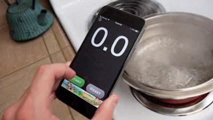 iPhone 6 Boiling Hot Water Test Will it Survive?