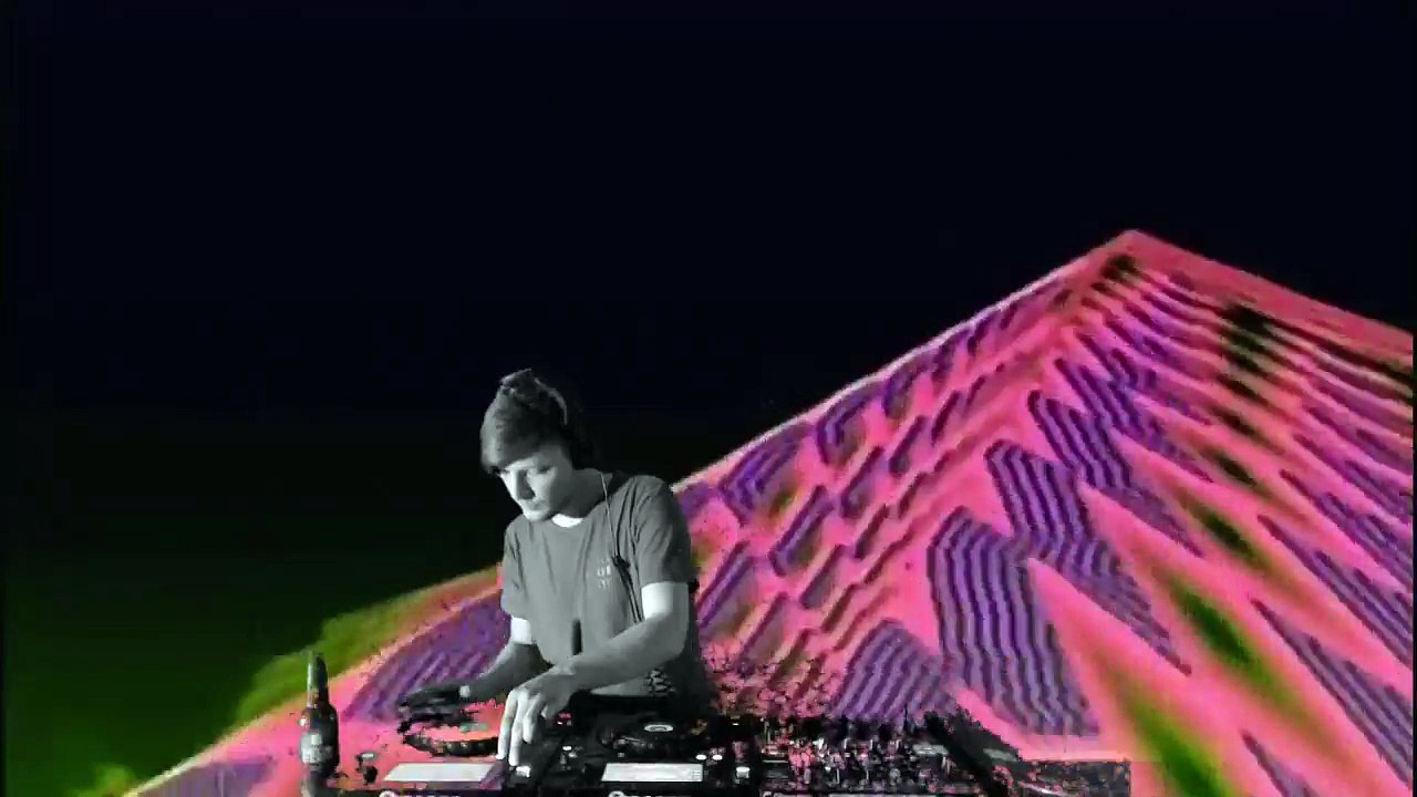 РЕЗУЛЬТ/АРТ - BEAT REPEAT TV - ТЕСНОТА (AUTO-RECORD) (2015-10-24 20:33:30 - 2015-10-24 20:38:56)