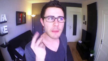 les choix c mal surtout quand on doit jouer ou nettoyer lol