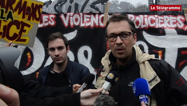 Pont-de-Buis (29). 400 manifestants contre les armes de la police