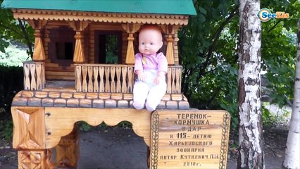 ✔ Кукла Ненуко и Юля на прогулке в Зоопарке - Nenuco Doll and Julia are walking in the Zoo ✔
