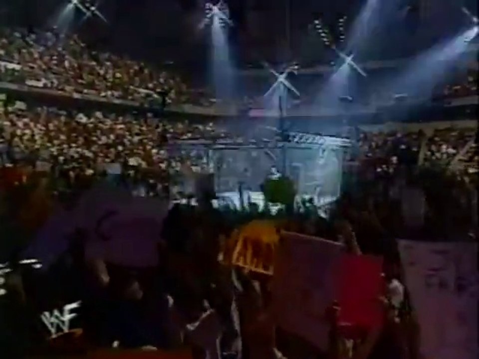 Steel Cage Match Chris Benoit vs Kurt Angle 11-06-01